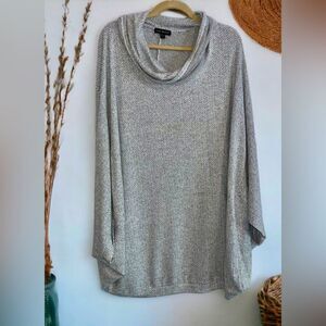 Lane Bryant Sweater 26/28 Cowl Neck Dolman Sleeve Poncho Pullover lightweight